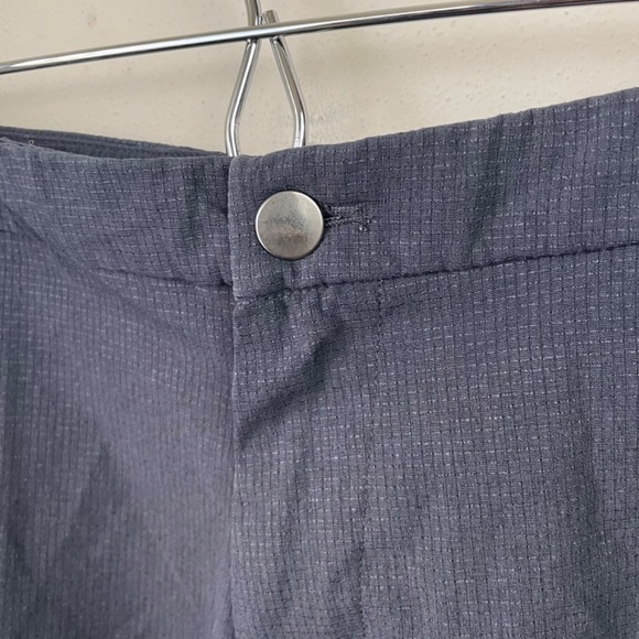 Lululemon Commission Short Classic 9" *Ventlight Mesh Obsidian - Picture 8 of 11